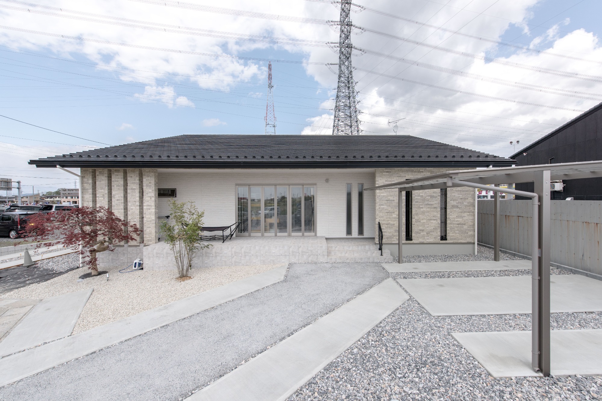 新築住宅のエクステリア