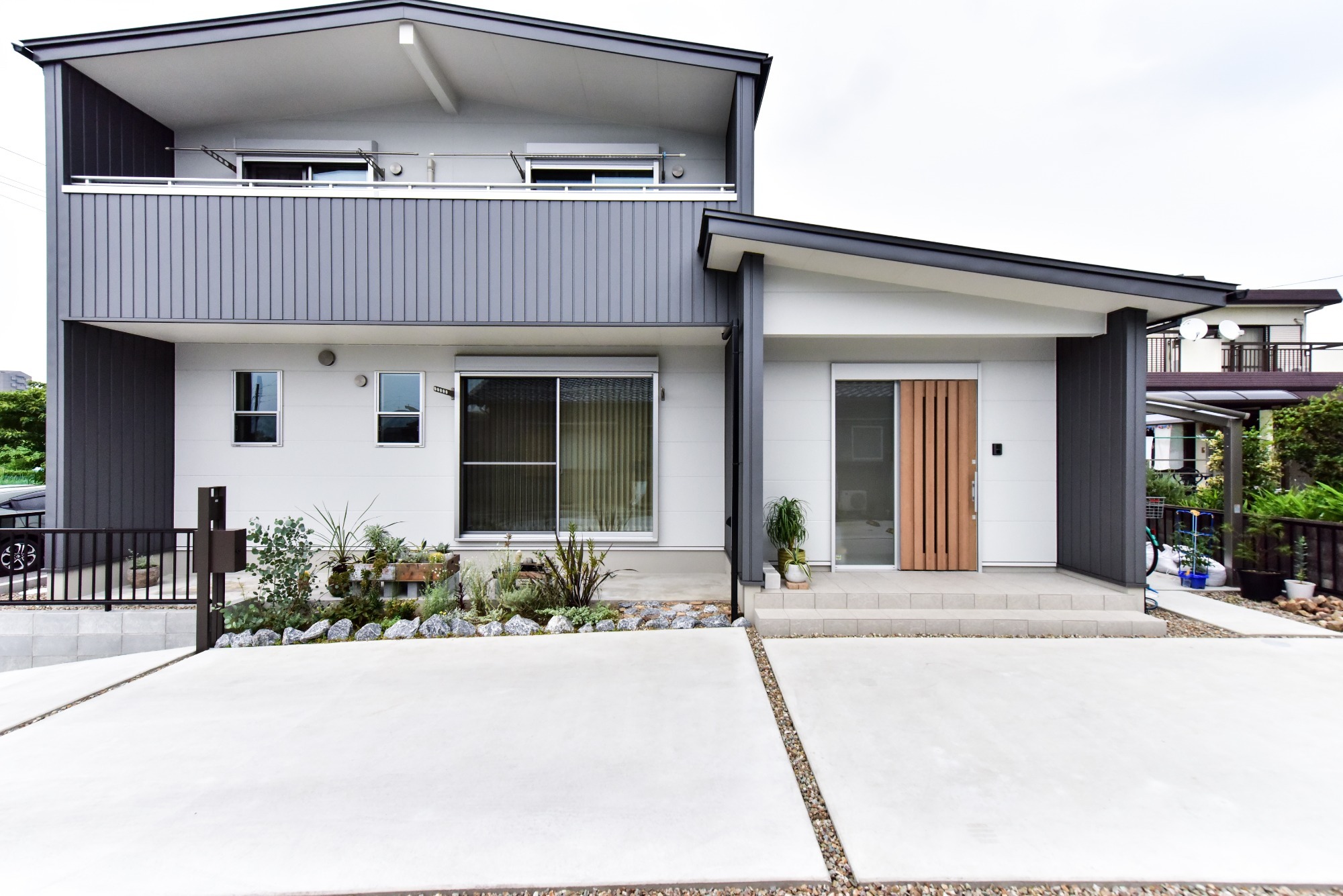 新築住宅のエクステリア