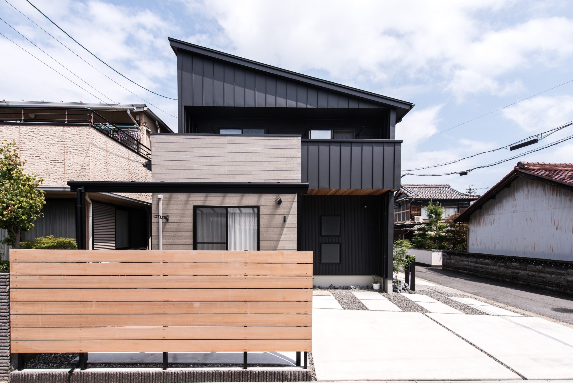 新築住宅のエクステリア